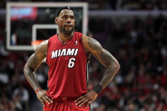 LeBron James' 'Corny' And 'Embarrassing' Gesture At...